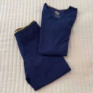 Dickies Navy Scrub Set